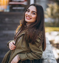 Julia T.